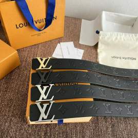 Picture of Louis Vuitton Belts _SKUfw242729621fw